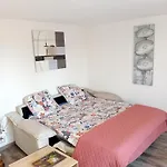 51 Chez Patricia Lejlighed La Neuville-aux-Bois