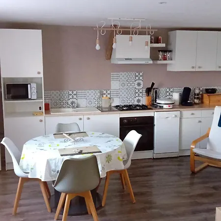 51 Chez Patricia Appartement *