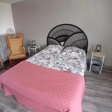 51 Chez Patricia Appartement *